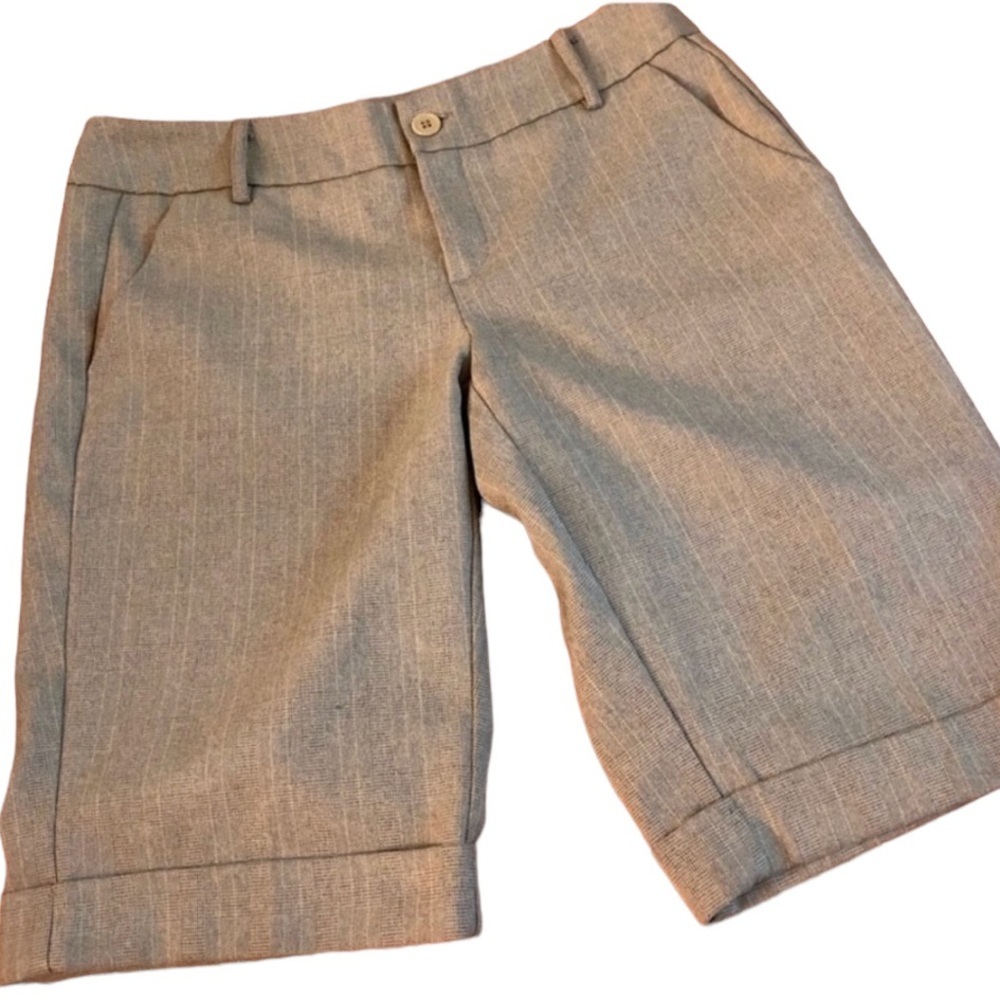 Vintage Pale Green Utilitarian Minimalist Shorts, Deadstock, Size Large‎